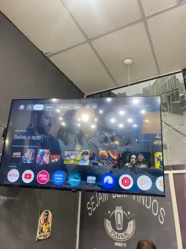 Vendo Smartv Philips 50 polegadas 4k top de linha em estado de nova Borda infinita R$ 1650