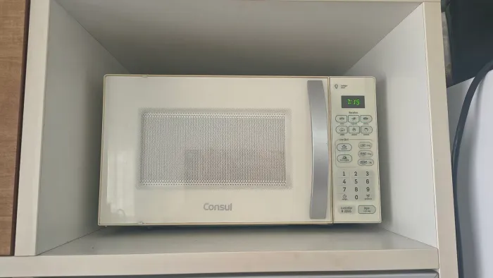 Vende-se microondas Consul