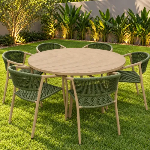 Mesa redonda área externa promoção