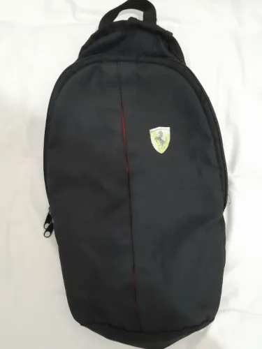 Mochila preta