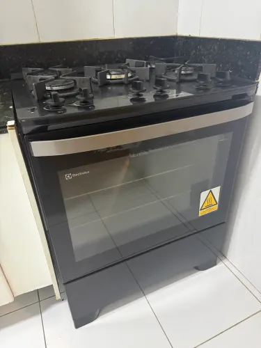 VENDE-SE FOGÃO