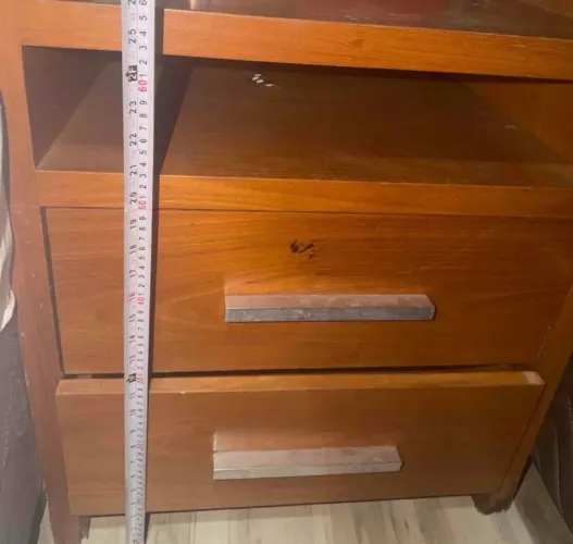 Mesa de cabeceira ou rack zinho 