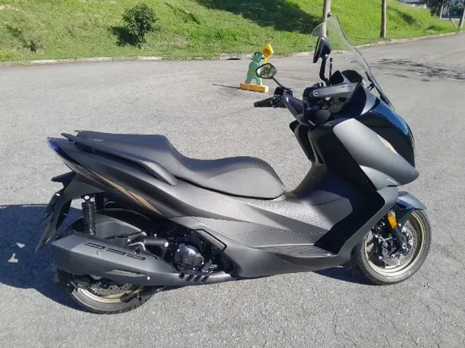 Zontes 350E 2026/2027 Preta Fosca 2000 km - Único dono