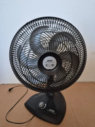 Ventilador Arno Turbo Silêncio Maxx usado barato