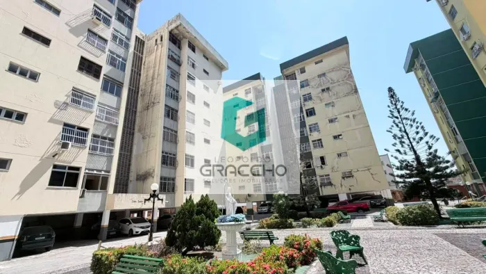 Apartamento no Condomínio Liege no bairro Benfica por R$330.000