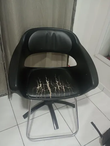 Cadeira de Salão (Quebra Galho)