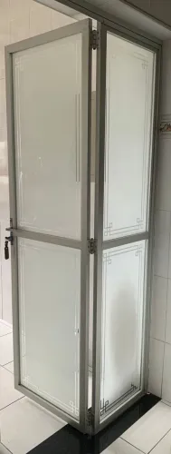 Portas de Alumínio e Vidros