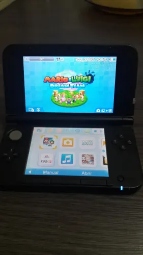 Nintendo 3DS XL Edição Especial Luigi - Completo + 5 Jogos!