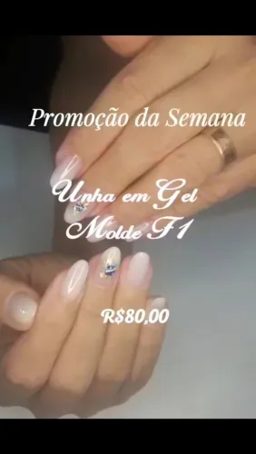 manicure gel e acrílico