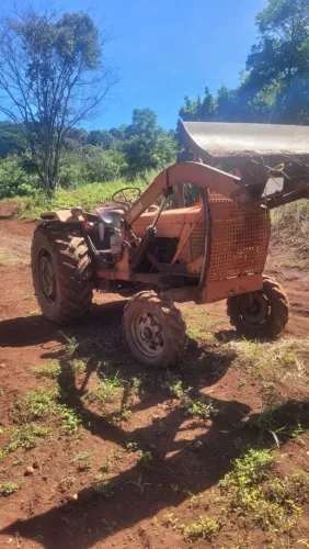 Trator agrícola 95 x 6 cilindro