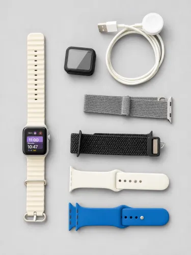 Apple Watch Series 3 (38mm) - Completo com 4 Pulseiras e Carregador.