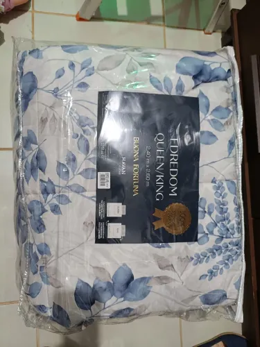 Edredom Queen King novo 2,40m x 2,60m