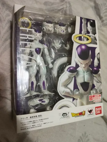 Freeza SH Figuarts 2.0