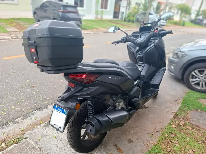 Xmax 300