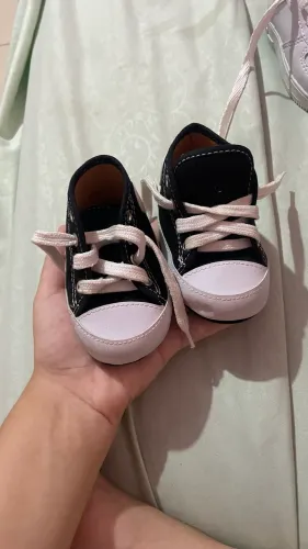 Sapatinhos para bebê Rn (todos 4 juntos por esse valor)