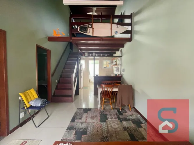 Casa de Condomínio em Centro - Arraial do Cabo
