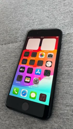 iPhone SE