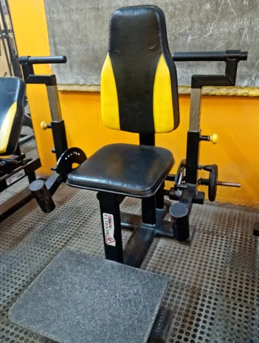 3 Máquinas Biodelta Pórtico de musculação