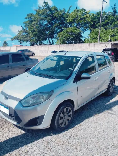Ford Fiesta S 1.0 8V Flex 5P 2014