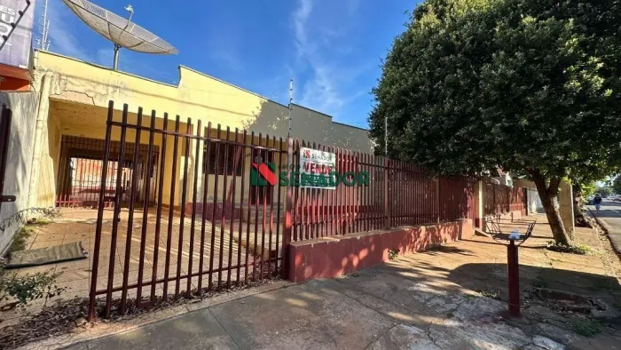 Casa à venda em Ibiporã, Centro, com 3 quartos, com 98 m²