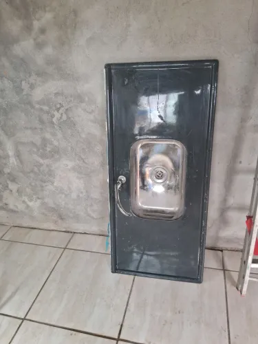 Pia 1,20 para cozinha , com torneira.