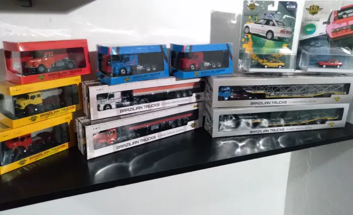 Miniatura Caminhões Escala 1:64