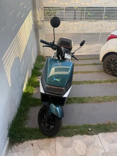 Moto Elétrica Smart Wheel 1000W - Autonomia de 50 km - Completa