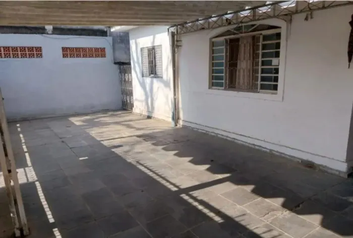Casa com 3 dormitórios à venda, 150 m² por R$ 552.000 - Santana - São José dos Campos/SP