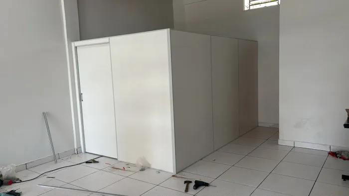 Vende-se divisórias de ambientes