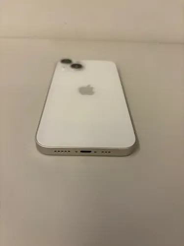 Vendo IPhone 13 128 Gb em perfeito estado de conservação 