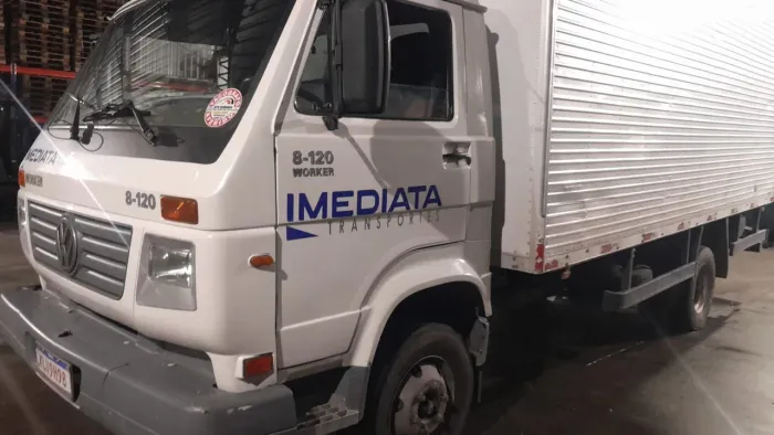 Caminhão volkswagen 8-120
