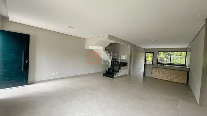 Casa em condomínio para locação no Trevo