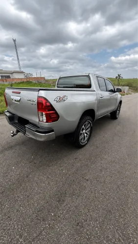 Toyota Hilux CD SRV 4X4 2.8 TDI Diesel Aut. 2020