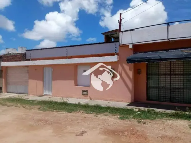 Casa à Venda com 3 Quartos, 150 m² por R$ 480.000 - Santos Dumont - Aracaju/SE