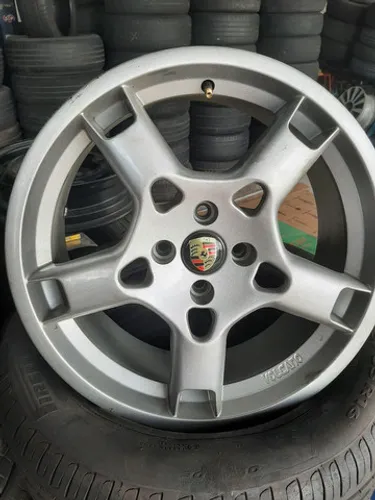 Roda aro 17 Volcano stutgarth prata Volkswagen gol 