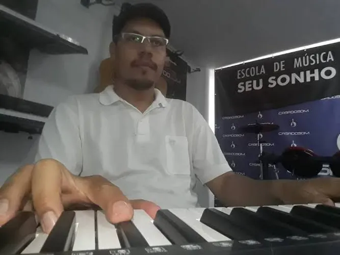 Aulas de Teclado Presenciais e Online em Itabuna Bahia