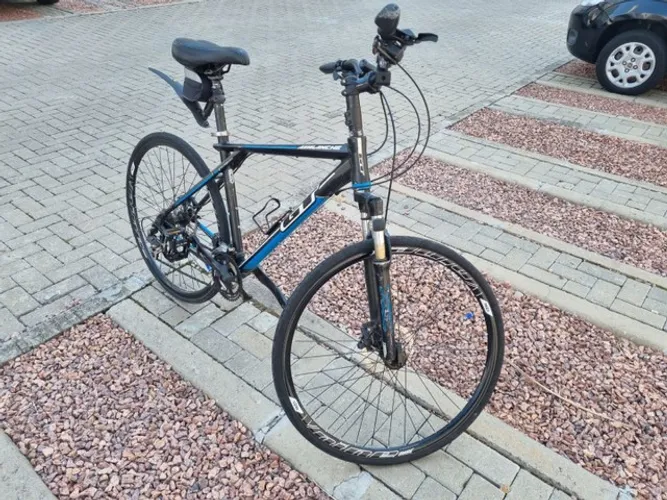 Bicicleta aro 26 pneu speed freio hidráulico toda equipada