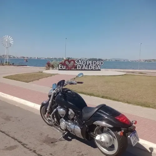 Suzuki Boulevard M 1800 R