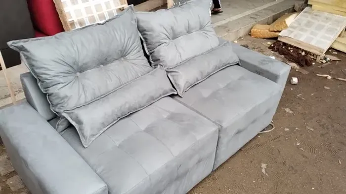 Sofa retrátil 1,80cm de fábrica