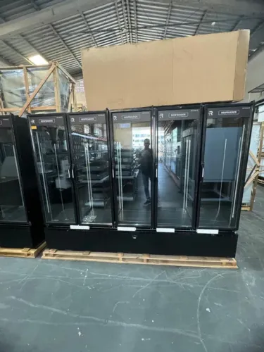 Auto Serviço Vanguard Resfriados 5 Portas temperatura 0 a 7 graus Nova 