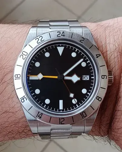 Relógio GMT 39mm, Inox 316, movimento automático japonês NH-34,vidro Safira