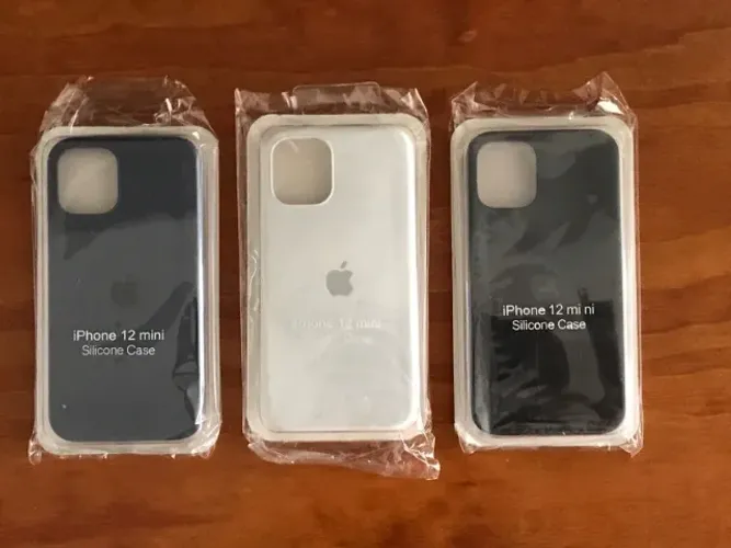 3 capinhas para iphone 12 azul preta e branca novas