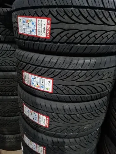 Pneu 265 40 22 Importado novo em até 10x de R$85,00 no cartão de crédito