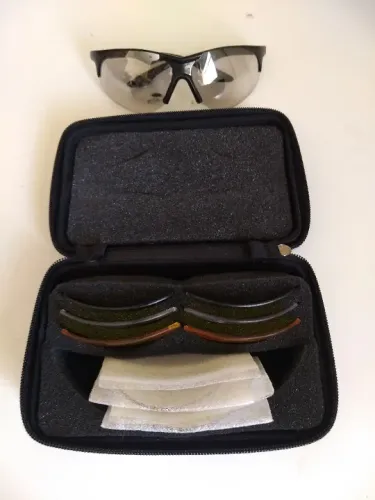 Óculos Scott Concept com 5 pares de lentes (bem usado)
