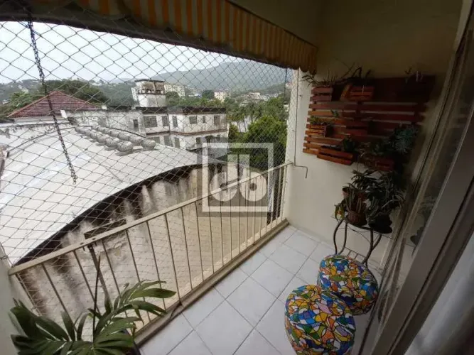 Engenho de Dentro - Condomínio Excelente - Apartamento - 55 m² - Varanda - Sala - 2 Quarto