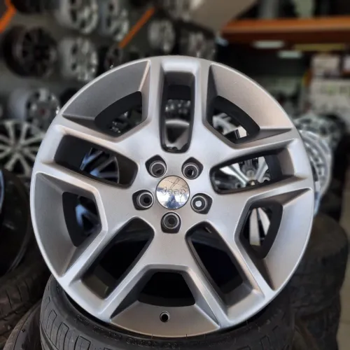 Jogo de rodas usadas aro 19 5x110 Jeep Renegade