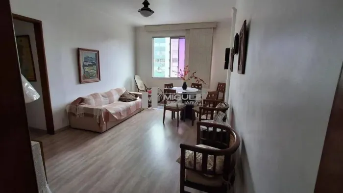 Apartamento à venda na Rua Professor Gabizo. São 3 quartos (1 suíte), 1 vaga de garagem na
