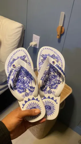 Sandálias Havaianas FARM