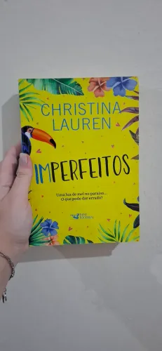 Livro Imperfeitos - Christina Lauren