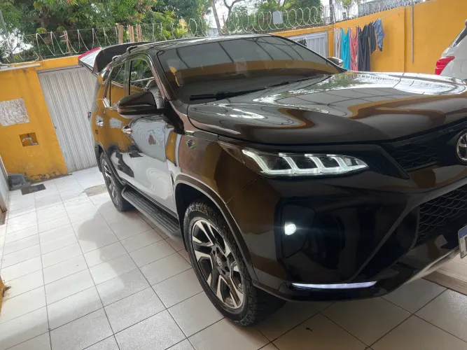 Toyota Hilux SW4 SRX 4X4 2.8 TDI 16V Dies. Aut. 2018
